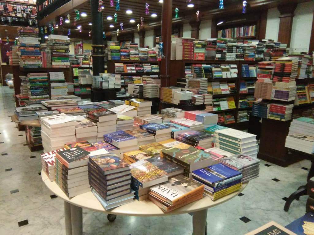 Kitab Khana, Mumbai